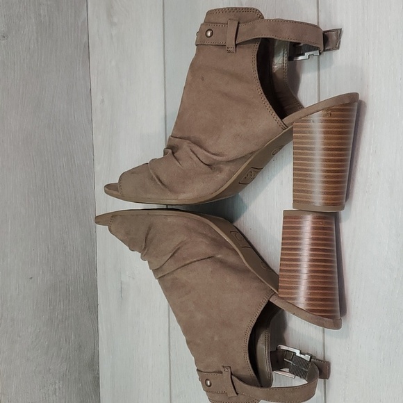 Circus by Sam Edelman Womens Emmy Ankle Heels Peep Toe Boots shoes sz 9.5 - Picture 8 of 12